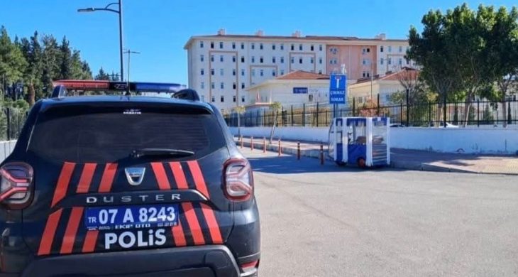 Serik’te KYK yurdunda Kavga: 1 öğrenci yaralandı, 2 kişi gözaltında