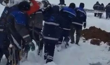 Vali Aygöl: Tunceli’de Karla Mücadelede Kahramanlık destanı