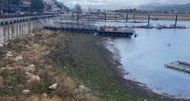 Eğirdir gölü 10 santimetre yükseldi