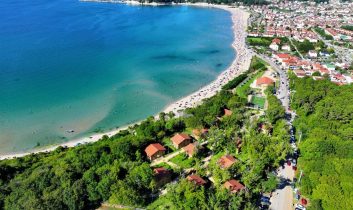 Kocaeli Belediyesi’nden başarılı öğrencilere tatil ödülü