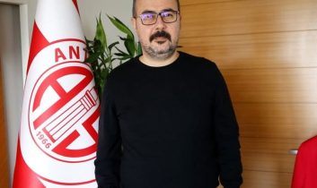 Antalyaspor’un eski başkanı Aziz Çetin gözaltına alındı