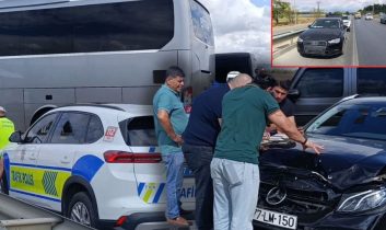 Antalya’da kazayı seyrederken kaza yaptılar