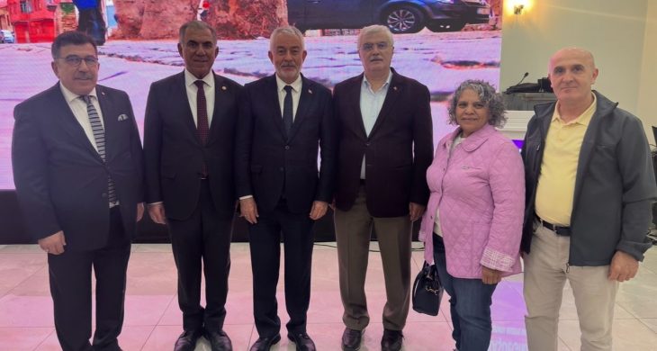 Ankara’da Ispartalılar buluşması: Bayram Özçelik’e yoğun ilgi