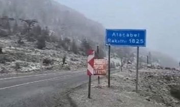 Alacabel’e ekim ayının ilk karı yağdı