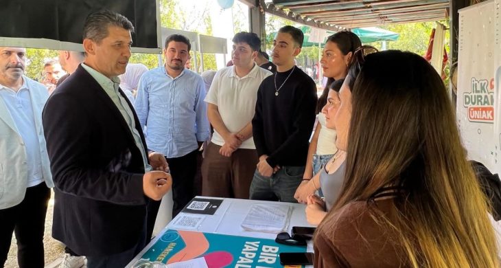 Çetin: “Antalya, dünyanın en güzel şehri. Gençlerimize hoş geldiniz diyorum.”