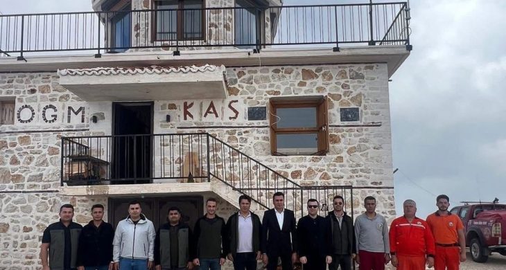 Kaş’ta Kaymakamdan yangın görevli personellere teşekkür ziyareti
