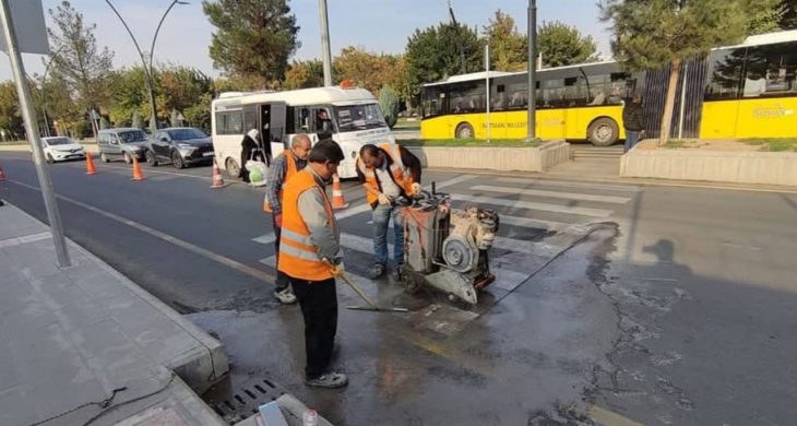 Batman’da 25 noktaya LED’li yaya geçidi