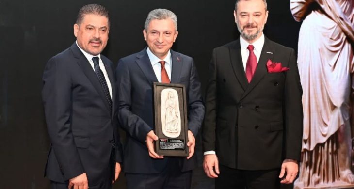 TÜRKONFED 26. İş Dünyası Zirvesi başladı