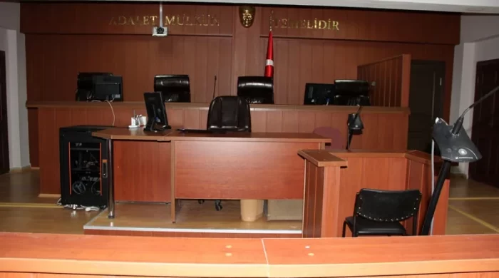 İBB yolsuzluk davasında duruşma ertelendi