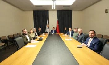 İftar öncesi stratejik istişare: Gündemde Hekimlik Meslek Kanunu vardı