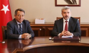 Şehrimiz İçin Büyük Bir Şevkle Çalışıyoruz