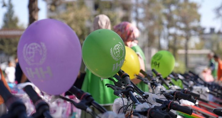 İHH’dan Deprem Bölgelerinde 1000 Çocuğa Bisiklet