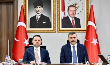 İki Bakanın Katılımı İle Dolandırıcılıkla Mücadele Zirvesi