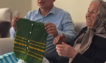 İlmek ilmek ördü, ihtiyaç sahiplerine bağışladı