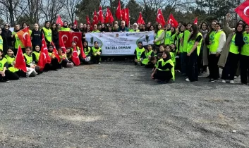 İmam Hatip öğrencilerinden fidan bağışına büyük destek