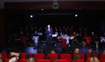 İnegöl Belediyesi Gençlik Korosundan Cumhuriyet Konseri