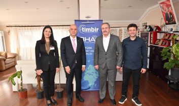 İSDEMİR Genel Müdürü Ayhan Akın’dan TİMBİR’e ziyaret