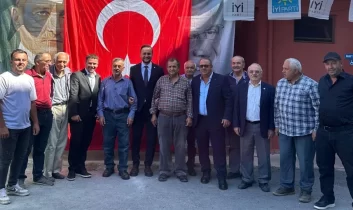 Isparta İyi parti’de istifa depremi