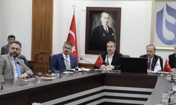 Isparta’da eğitim gündemi masaya yatırıldı