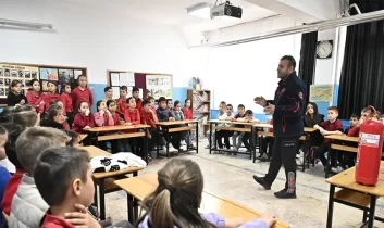 Isparta’da öğrencilere uygulamalı yangın eğitimi