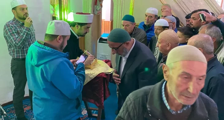 Isparta’da Sakal-ı Şerif ziyarete açıldı