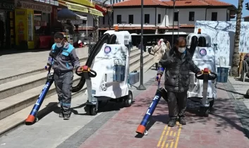 Isparta’da temizlikte “fil” dönemi başladı