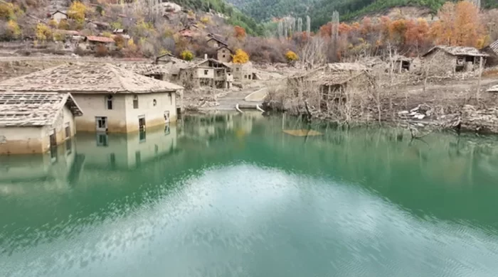 Isparta’nın batık köyü yeniden gün yüzünde