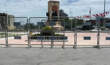 İstanbul Valiliği’nin kararı doğrultusunda bazı yollar trafiğe kapatıldı