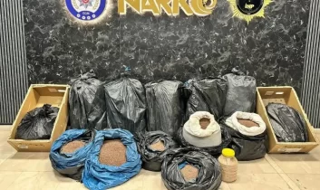 İstanbul’da kahveye emdirilmiş 370 kilo uyuşturucu yakalandı