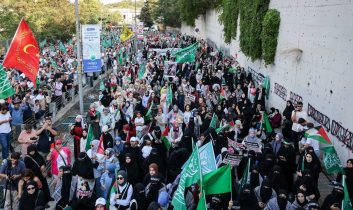 On binler Gazze’ye destek için ABD Konsolosluğuna yürüdü