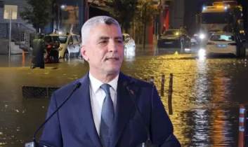 İstanbul’da selden etkilenen esnafa 80 milyon lira destek