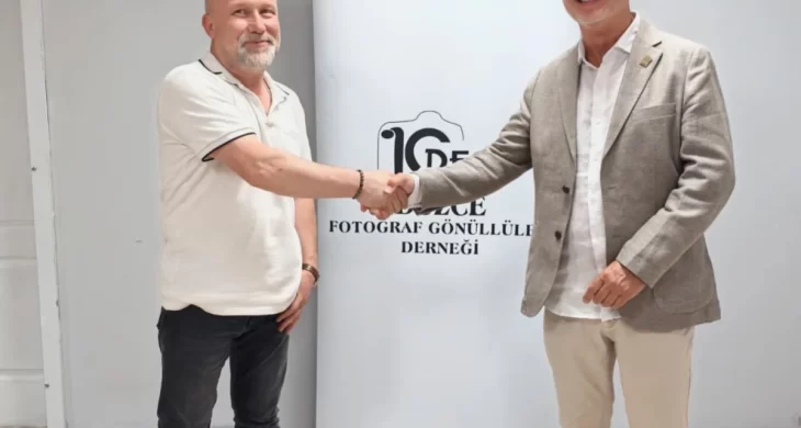İtalyan Fotoğrafçı Claudio Calosi Düzce Fotoğraf Gönüllüleri Derneği’nde ağırlandı