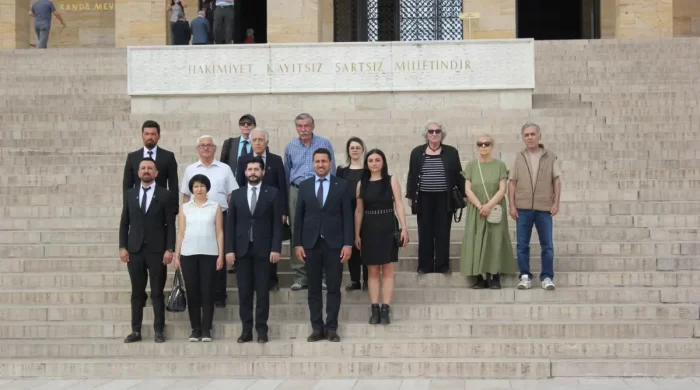 Jeoloji Mühendisleri Odası Yönetimi Anıtkabir’i ziyaret etti