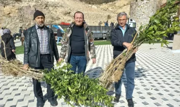 Kafkas Cephesi Harşit Zaferi şehitleri fidanlarla anıldı