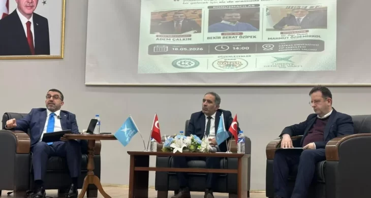 Kafkas Üniversitesi’nde söyleşi: “Terörsüz Türkiye ve Türkiye’nin Geleceği” gençlerle konuşuldu
