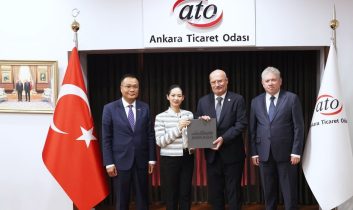 Kamboçya Ticaret Bakanı ATO’da: Ticarette 1 milyar dolar hedefi
