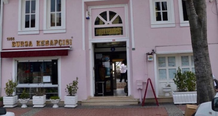 Bursa gastronomisinin duayen ailesinden bir değer daha uğurlandı: Vedat Kural