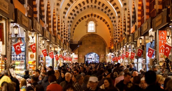 Kapalıçarşı merkezli kara para operasyonunda 68 şüpheli yakalandı