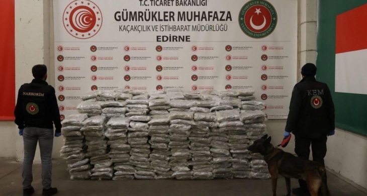 Kapıkule ve İpsala’da 524 kilo uyuşturucu yakalandı!