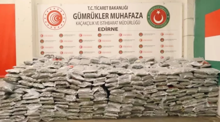 Kapıkule’de 1,4 ton uyuşturucu ele geçirildi