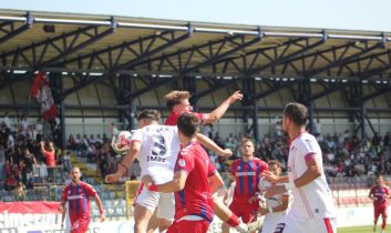 Düzcespor, ligde fırtına gibi esiyor