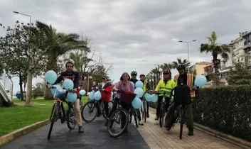 Karadeniz Ereğli’de Otizm Farkındalığı İçin Pedal Çevirdiler