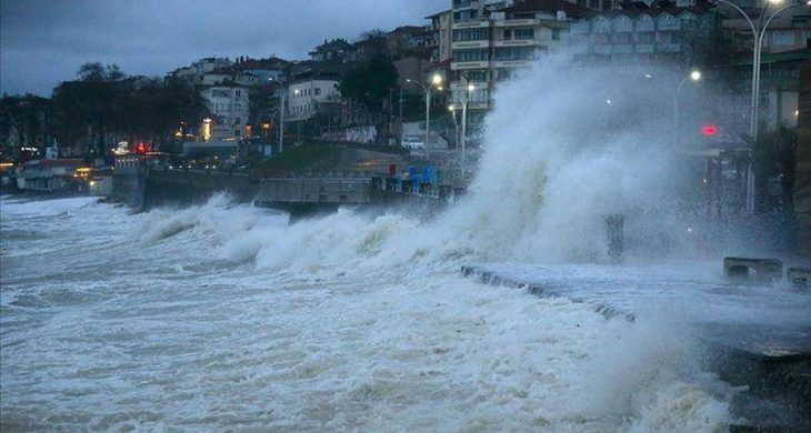 Meteorolojiden Karadeniz, Marmara ve Ege için fırtına uyarısı