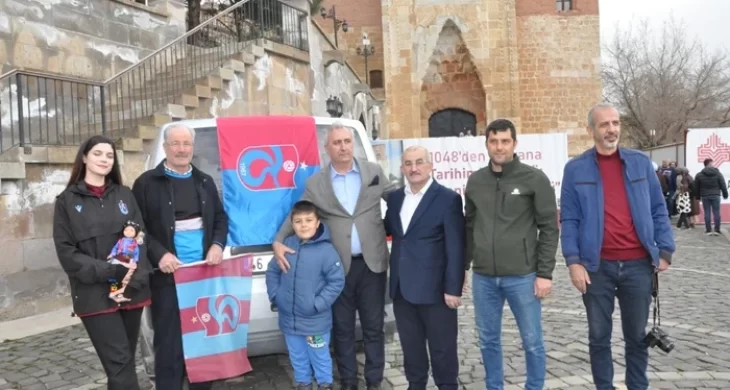 Afşinli ressamın Trabzonspor tutkusu ve başarı hikayesi dikkat çekti