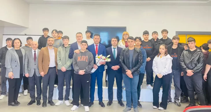 Kariyer Günleri Heyecanı: MÜSİAD Başkanı Uğur Görgen’den Önemli Tavsiyeler