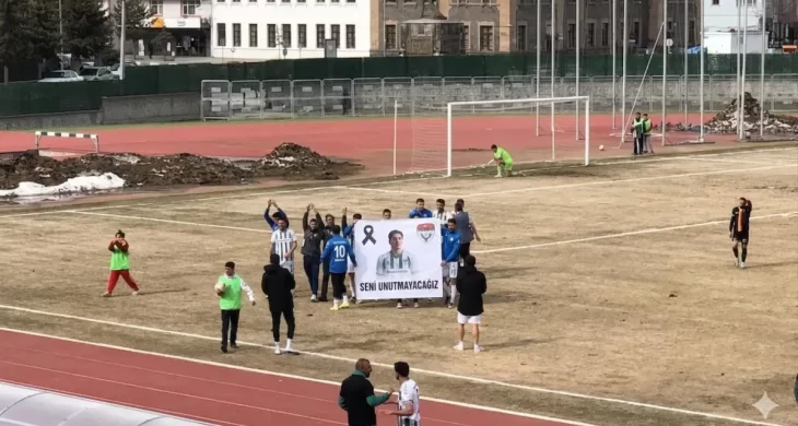 Kars 36 Spor maçında goller Kubilay Kaan Kundakcı’ya armağan edildi