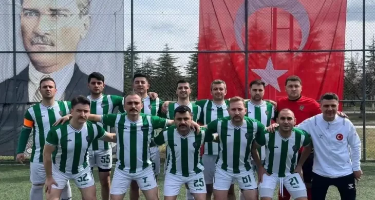 Kars İl Emniyet Müdürlüğü futbol takımı, Türkiye genelinde 3’üncülük elde etti