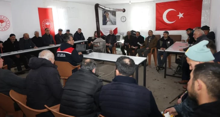 Kars Tarım İl Müdürü Enver Aydın üreticilerle buluştu