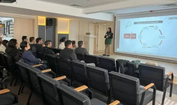 Kars Turizm Müdürlüğü personeline farkındalık eğitimi düzenlendi