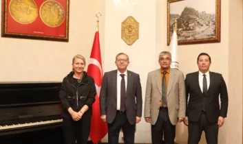 Kars Valisi Ziya Polat, Hindistan Büyükelçiliği heyetini kabul etti